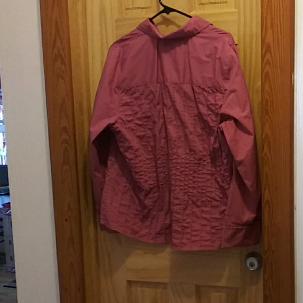 Button down shirt - Picture 2 of 3